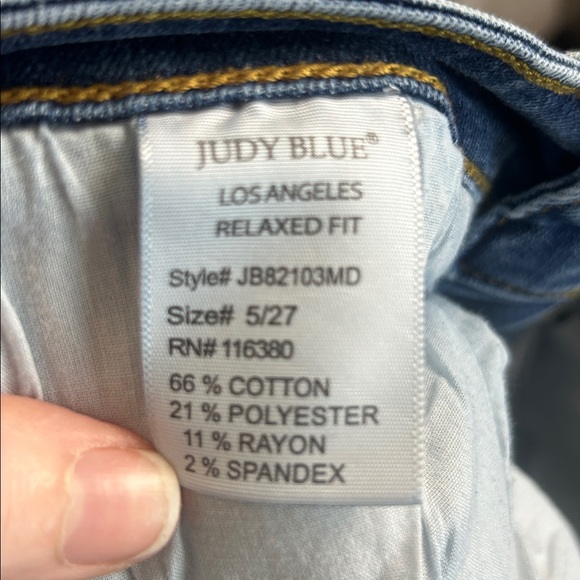 Judy Blue Relaxed Fit Skinny Jeans - Picture 8 of 8